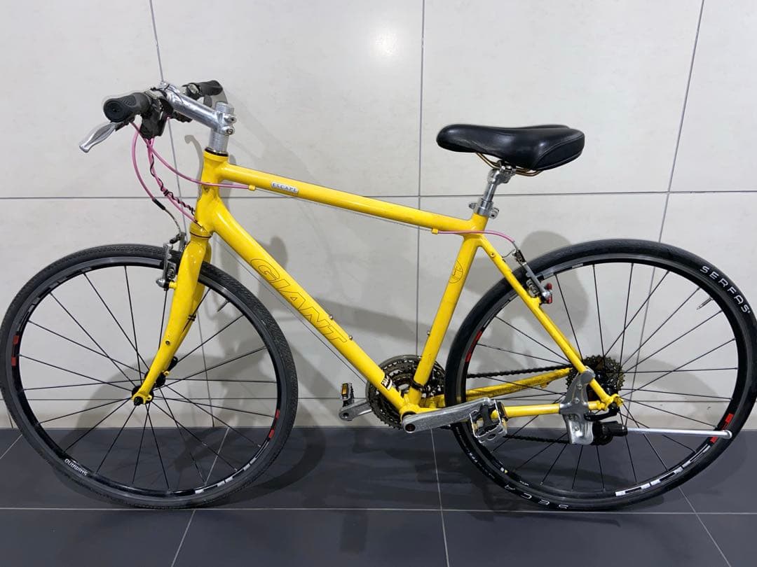 GIANT escape R3クロスバイク　ジャイアント　エスケープrx 自転車