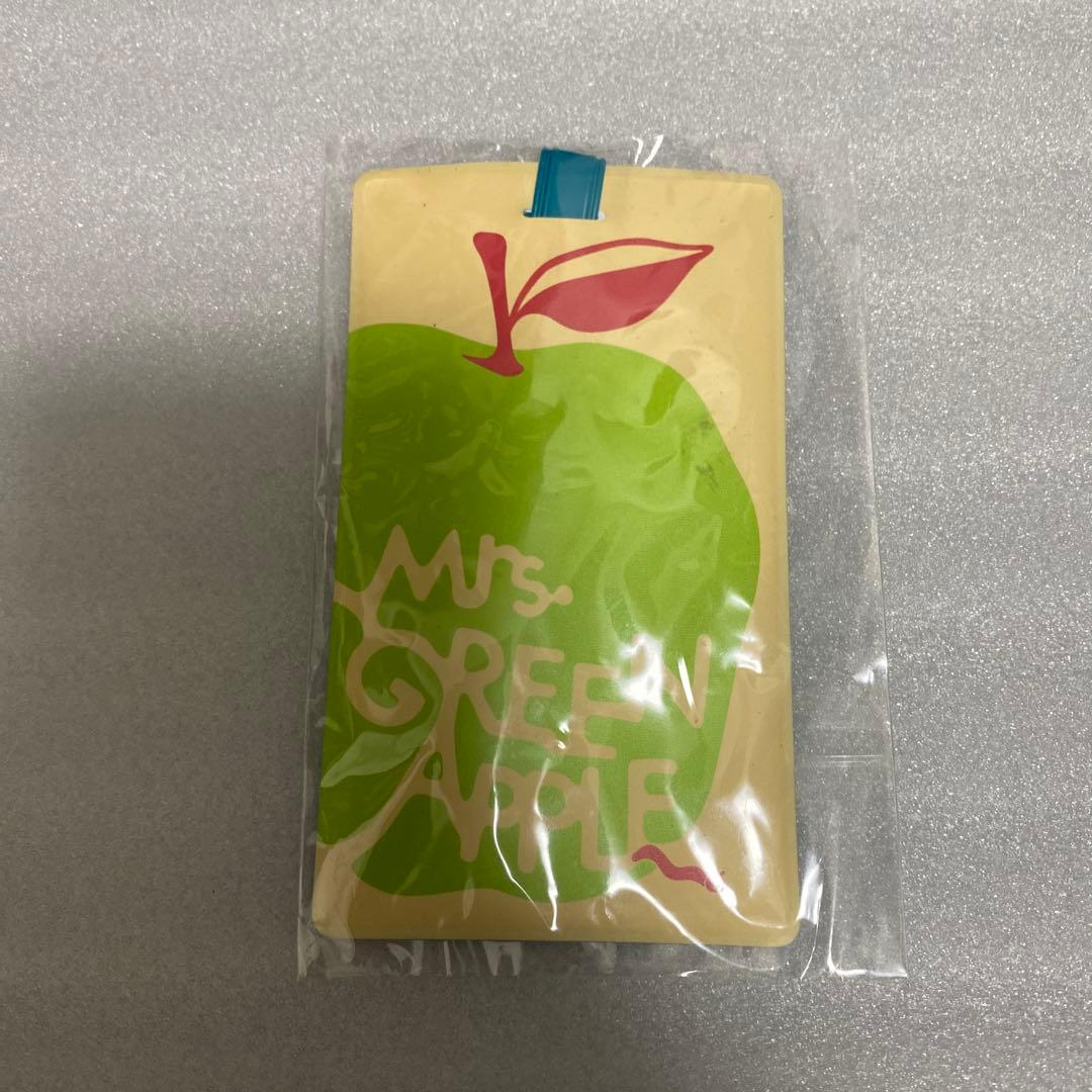 Mrs. GREEN APPLE パスケース