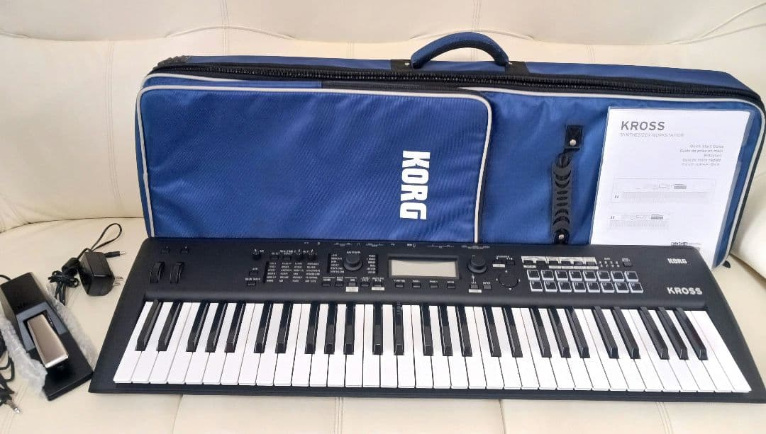 美品★KORG KROSS2★61鍵シンセサイザー★純正ケース&ダンパーペダル付