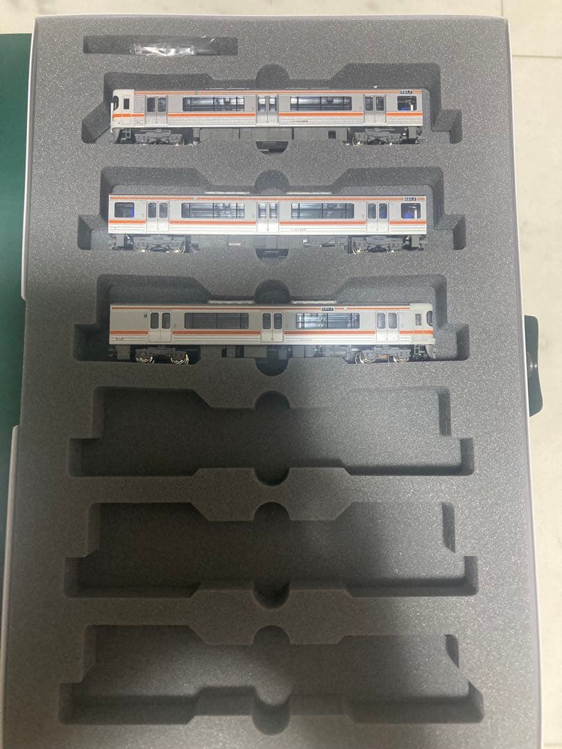 313系2500番台室内灯付
