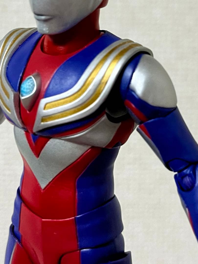 【リペイント品】S.H.Figuarts 真骨彫 ウルトラマンティガマルチタイプ