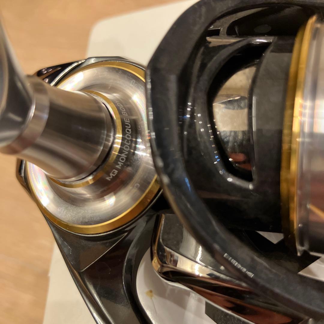 DAIWA 20LUVIAS LT 2500S-DH スピニングリール