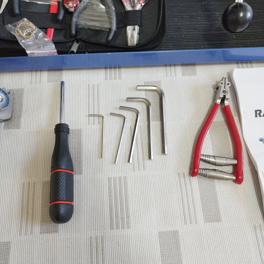 ストリングマシン機 バドミントンとテニス