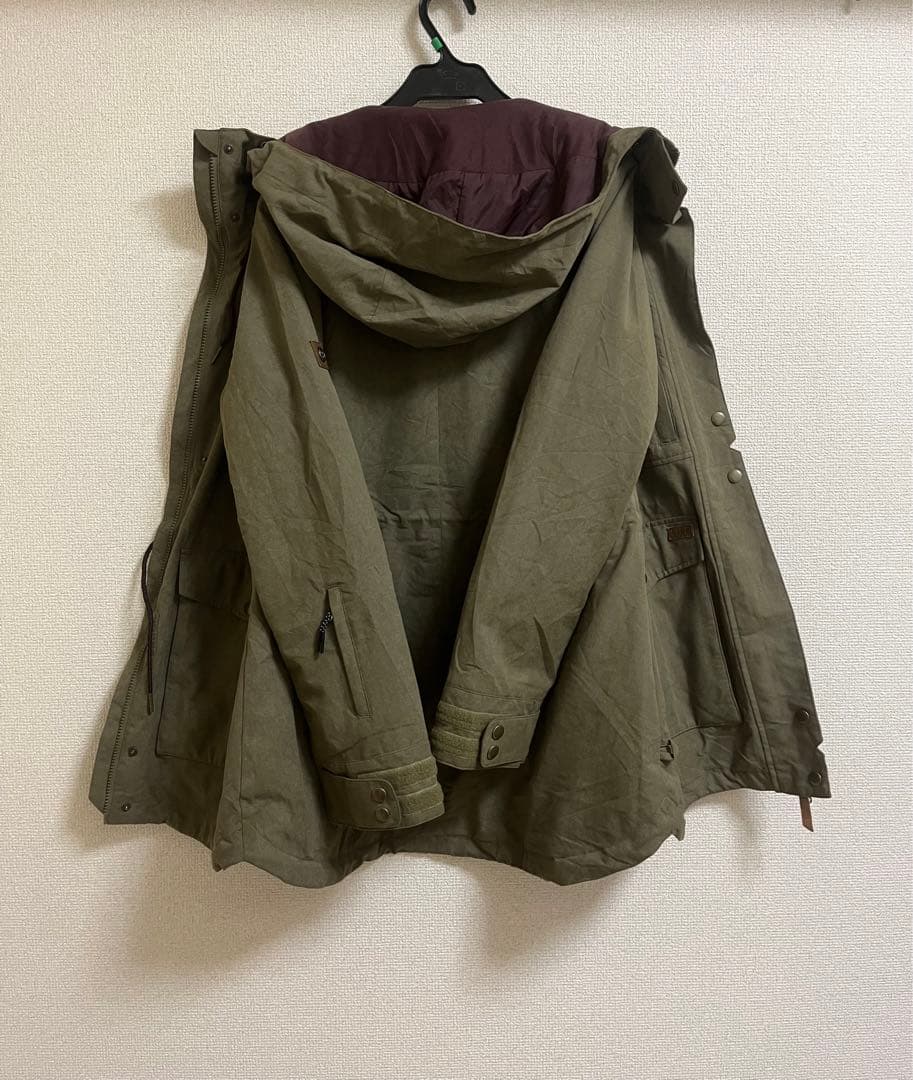 スキーウェア スノボウェア 防水 ウエストマーク 温度調整 リフト券ホルダー