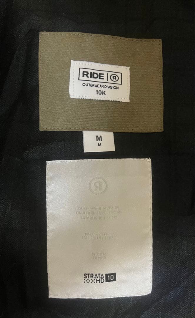 スキーウェア スノボウェア 防水 ウエストマーク 温度調整 リフト券ホルダー