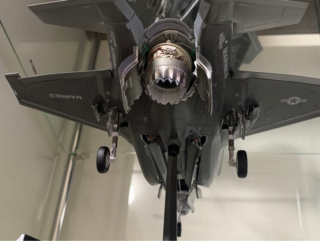 F-35B 1/48 垂直着陸状態
