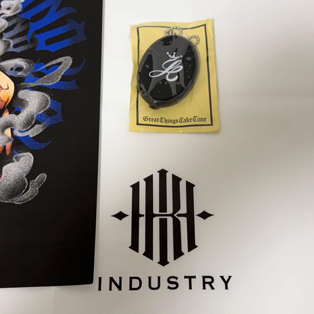 KHI 萩原京平 直筆サイン入りポスター&ウォレットケースキーホルダー