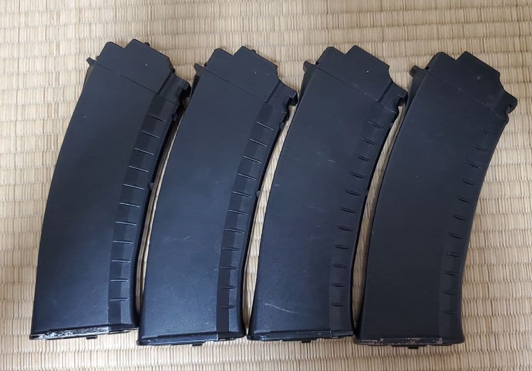 東京マルイ リポ化AK102 次世代 マガジン4本 バッテリー 初心者 引退