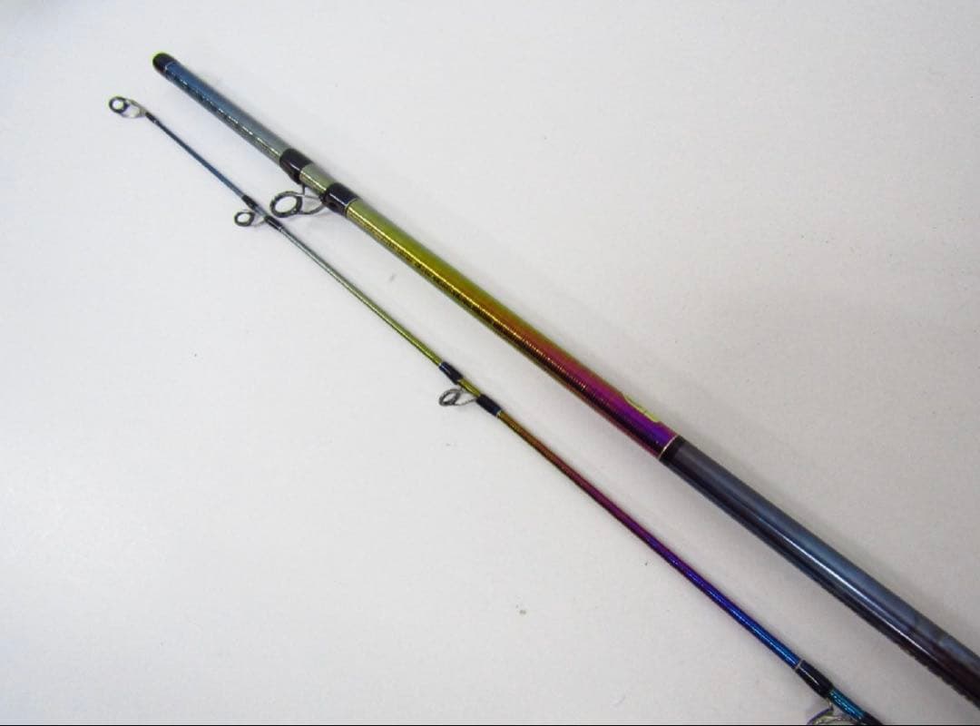 ワールドシャウラリミテッド 1703R-2 ルアーロッド ケース付き