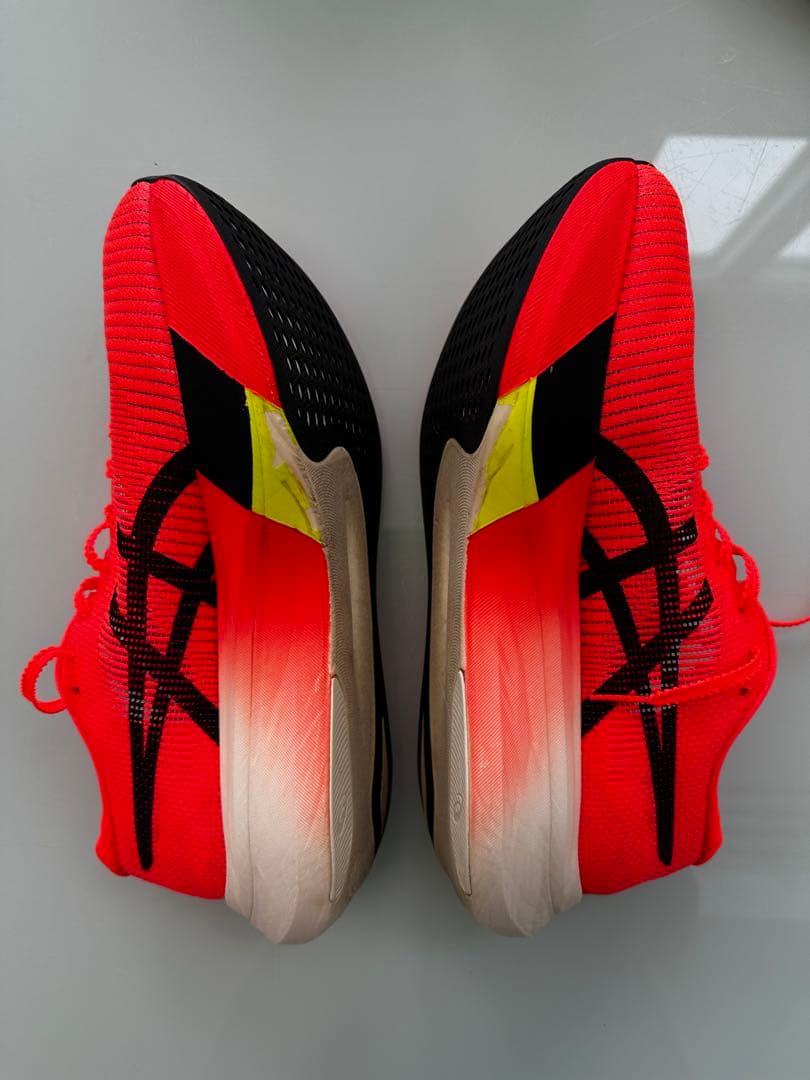 メタスピード エッジ パリ 27.0