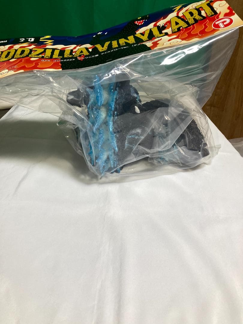 ゴジラ2023 てんつく工芸 アイスグローver. 新品未開封　ゴジラキャラバン