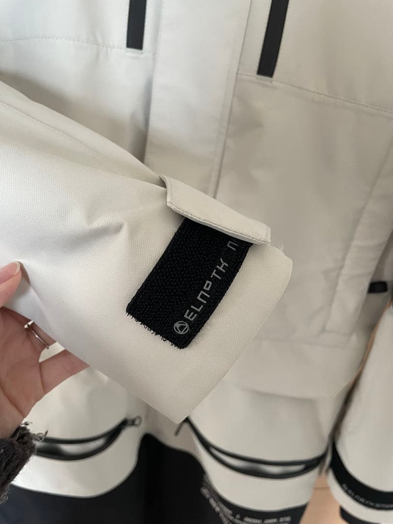 【2月で掲載終了】ELNATH ボードウェア 美品