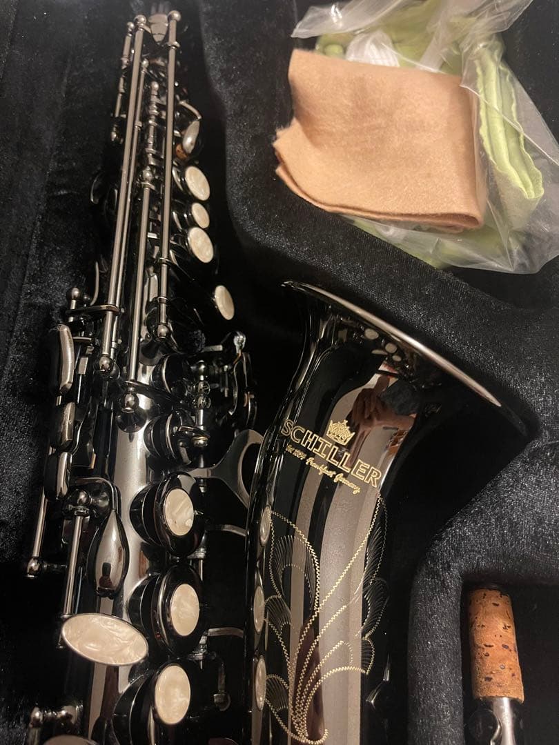 ソプラノサックス Schiller Curved。Germany