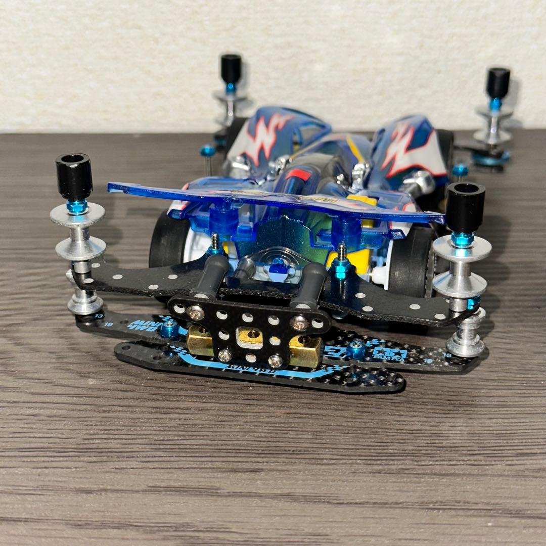 [G2093]ミニ四駆　完成品　LMブレイカー　塗装有り　カーボン　タミヤ