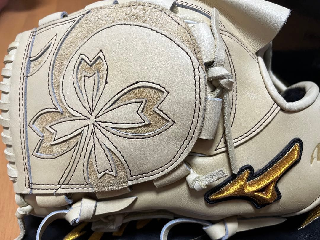 Mizuno Pro オーダー　投手用　左利き　ブロンド