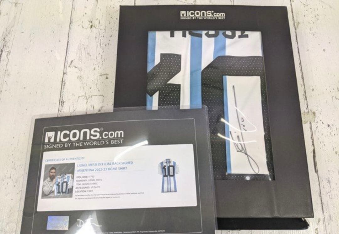メッシ　サインユニフォーム　アルゼンチン2022-2023