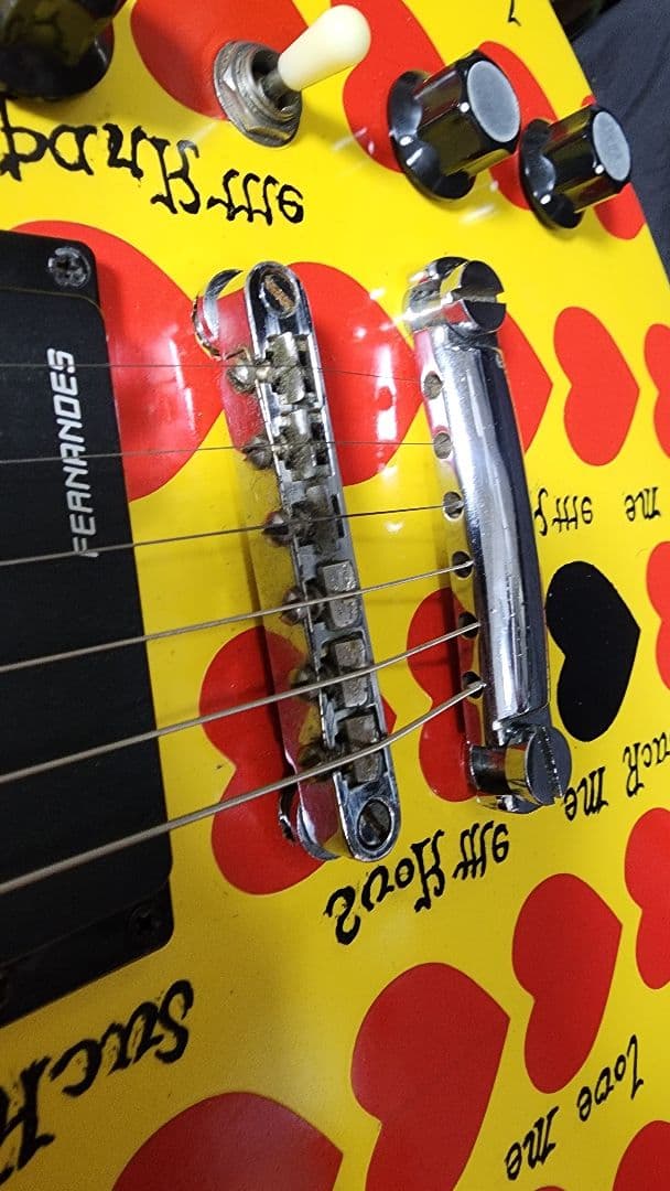 フェルナンデスハムバッカー hideモデルタイプ イエローハートモッキンバード