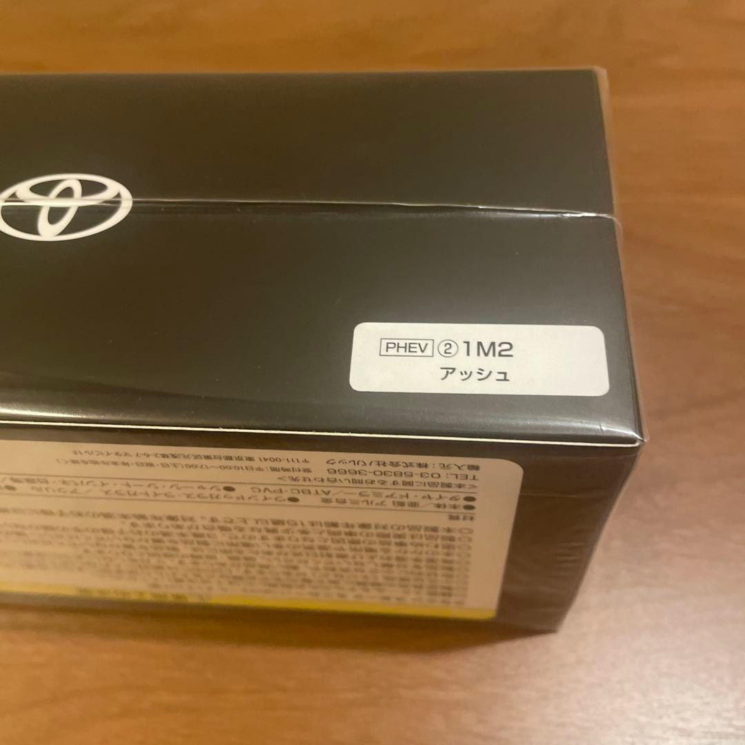 TOYOTA CROWN SPORT ミニカー ブラック　未開封（色：アッシュ）