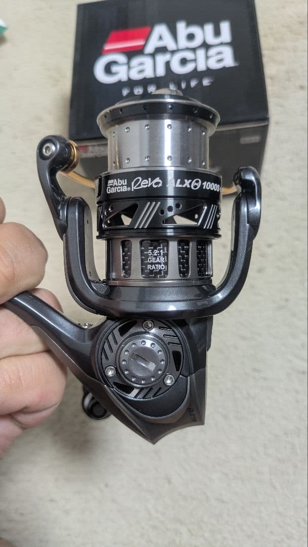 【未使用】アブガルシア　Revo ALX THETA 1000S