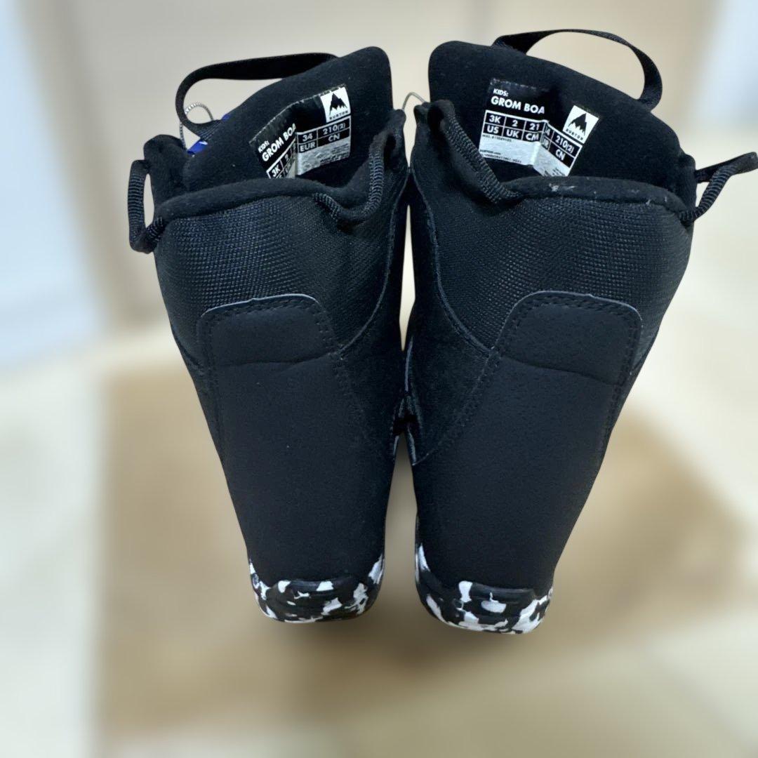 キッズ Burton グロム BOA® スノーボードブーツ