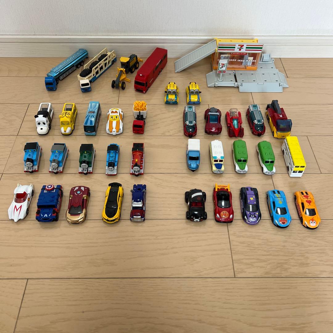 トミカ　ミニカー　トミカタウン　ビルドシティ　セブンイレブン　まとめ売り