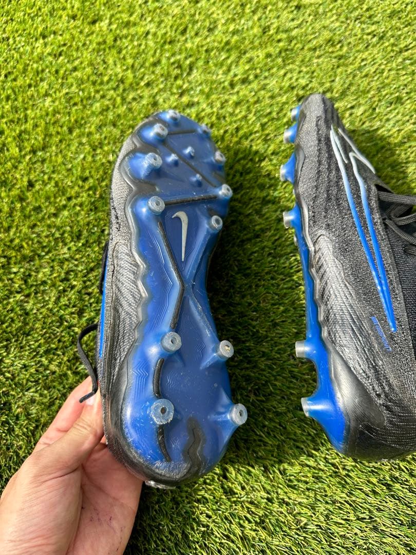 ナイキ NIKE ファントム GX エリート AG-PRO(ブラック×ブルー)