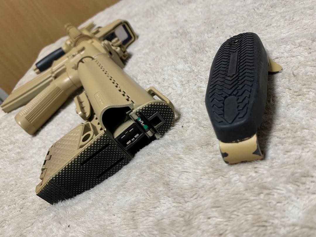 東京マルイ 次世代電動ガン M4A1 CQB-R カスタム付 属品多数