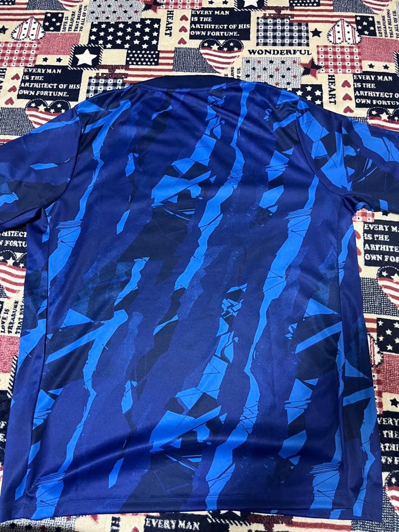 ブライトン 25-26 ウォームアップシャツ