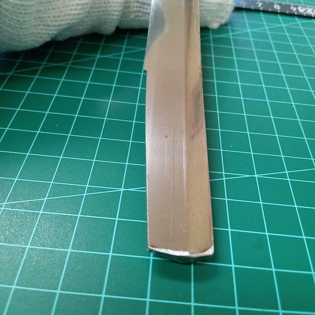 【ナイフ加工用玉鋼/合法サイズ】無銘脇差/錆身日本刀切先部分残欠／刃文直刃