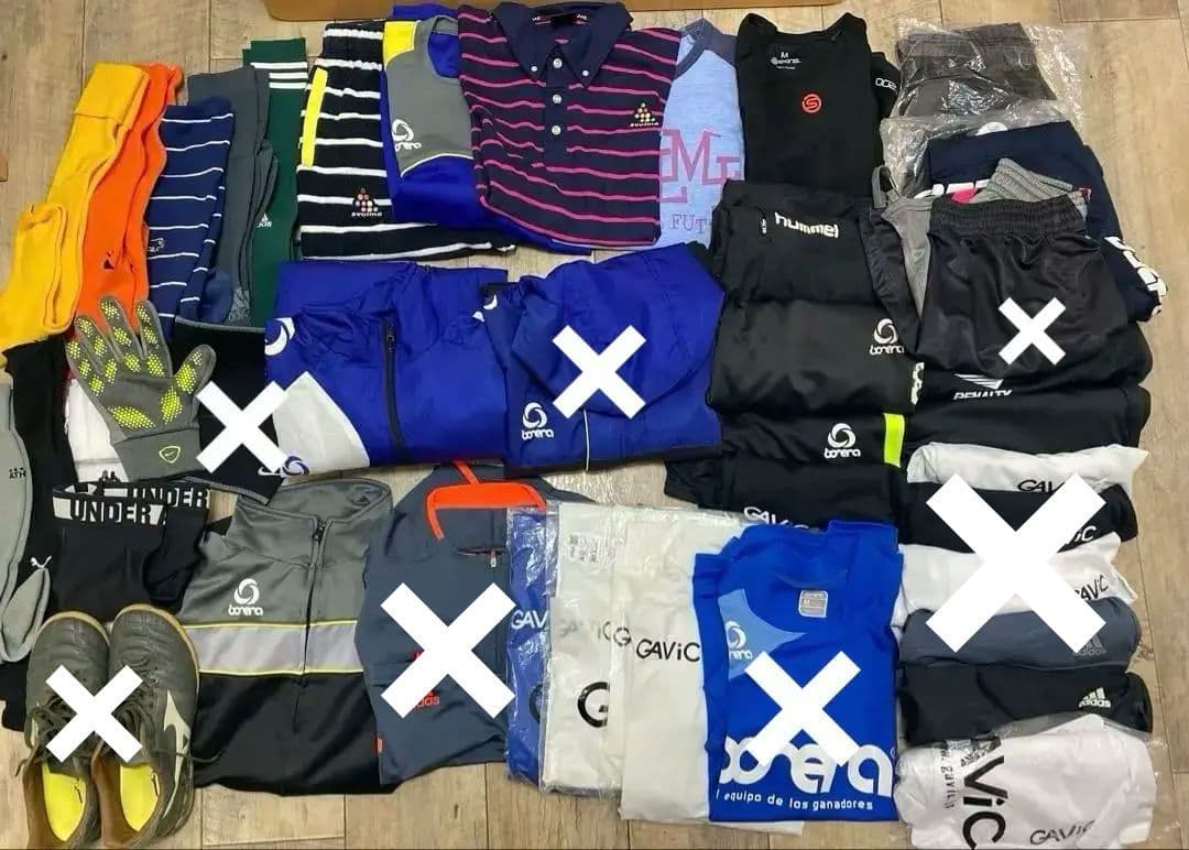 フットサル まとめ売りNIKE adidas Mユニフォームサッカー　練習着