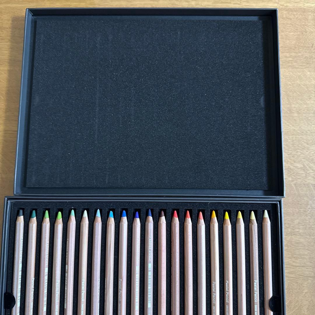 CARAN d'ACHE カランダッシュ パステルペンシル 40色セット