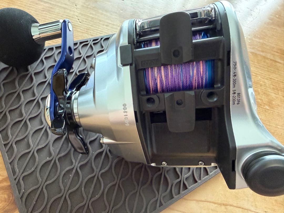 値下げ！！SEABORG 300MJ-Ｌ電動リール シルバー/ブルー