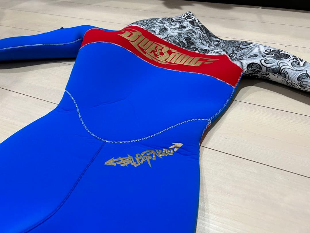 NDS  ダイビング　ウェットスーツ　冬でも体温を守れる