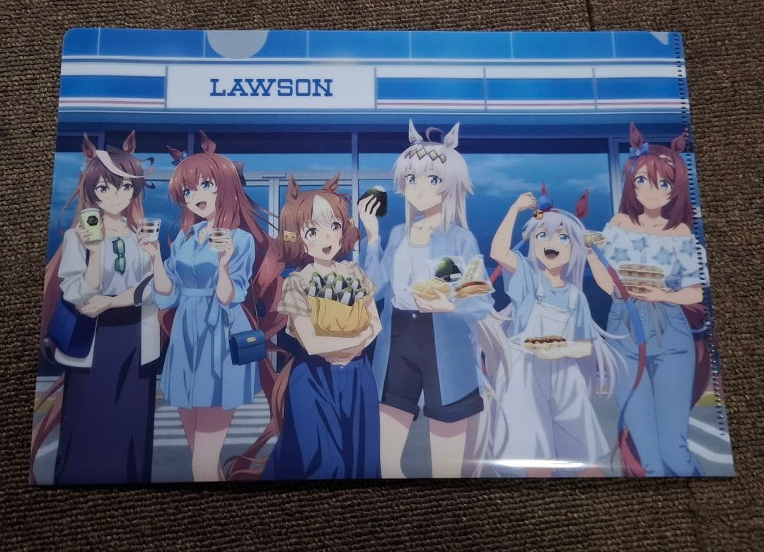 ウマ娘 公式応援タオル4枚とクッションとうちわとクリアファイル7枚とフィギュア