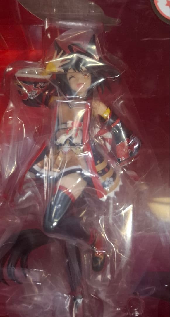 ウマ娘 公式応援タオル4枚とクッションとうちわとクリアファイル7枚とフィギュア