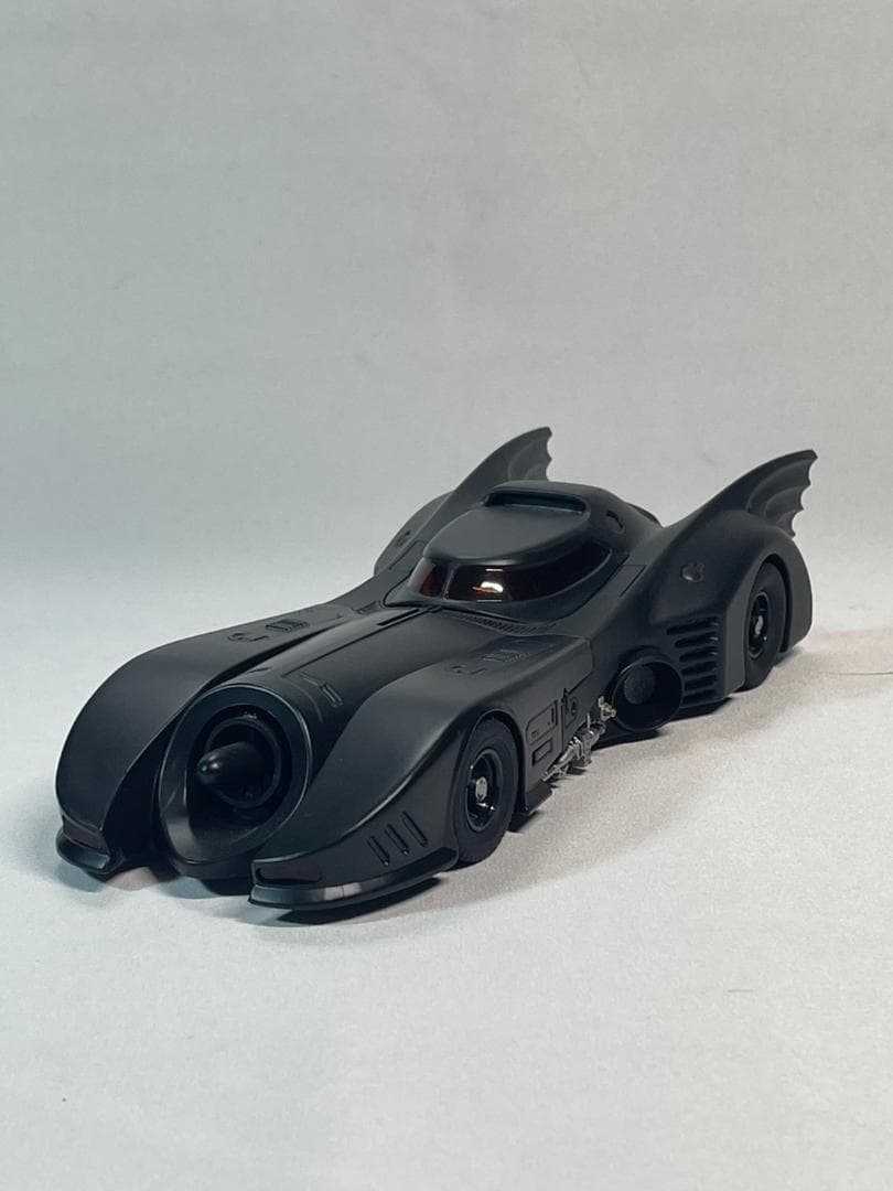 【最終価格】FIGURE COMPLEX MOVIEREVO BATMOBILE