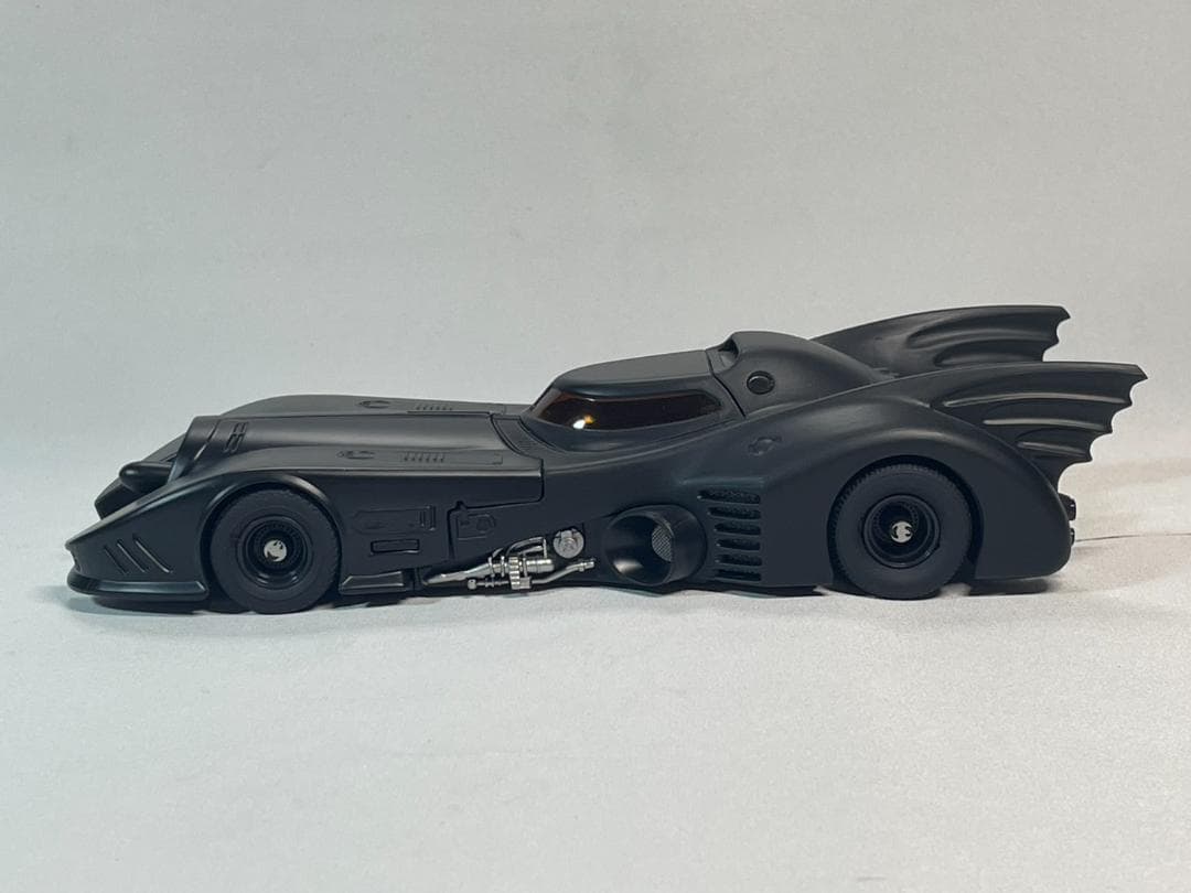 【最終価格】FIGURE COMPLEX MOVIEREVO BATMOBILE