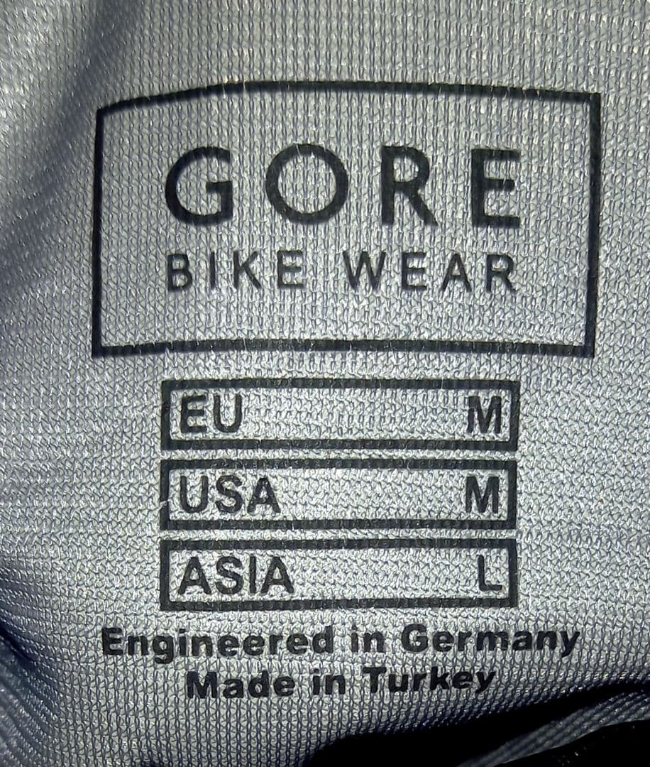 gore bike wear gore-tex サイクルジャケット　ブラック