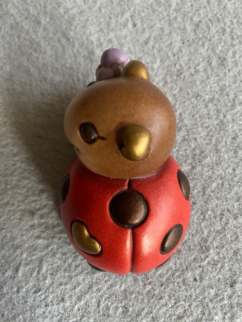 【イタリア製／THUN・トゥーン】陶器製・てんとう虫