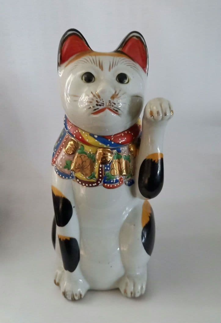 招き猫　縁起物