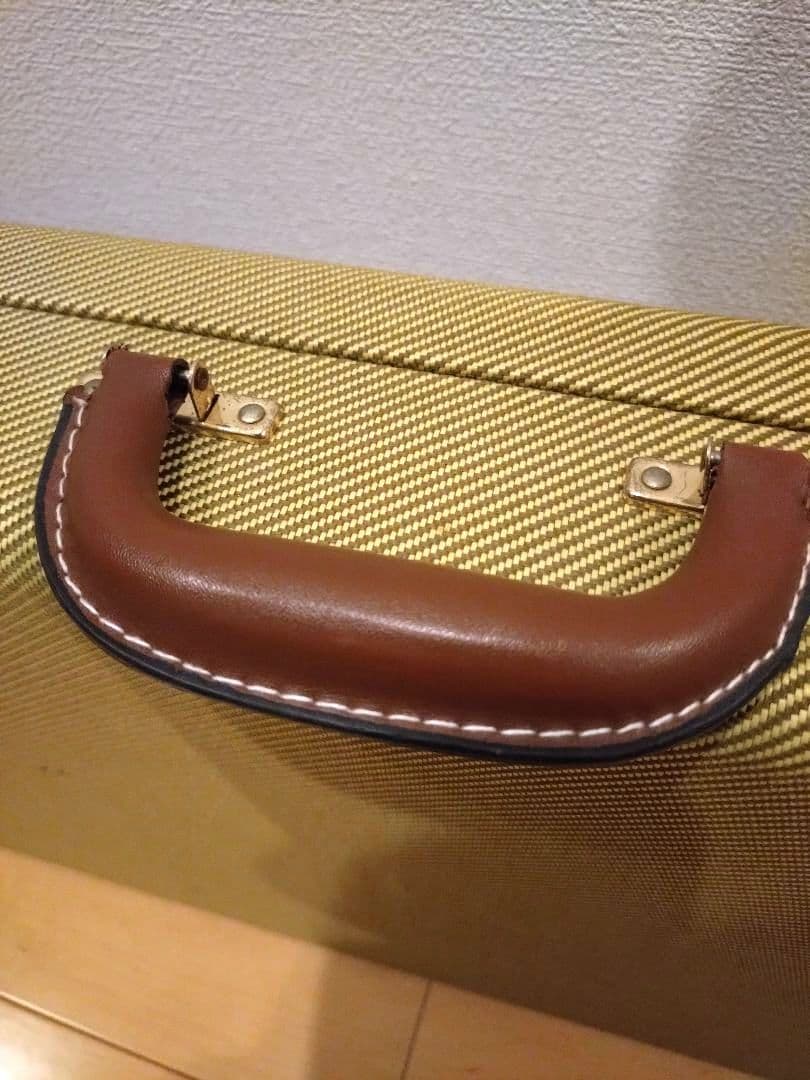 フェンダージャパン　ハードケース付　ST62-TX 3TS ストラップおまけ付