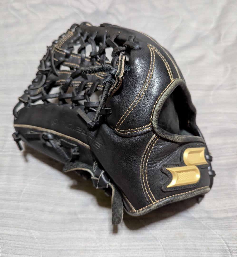 外野手用　左投げ　グローブ