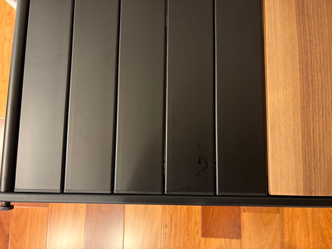 ラーテルワークス ウッドパネルテーブル