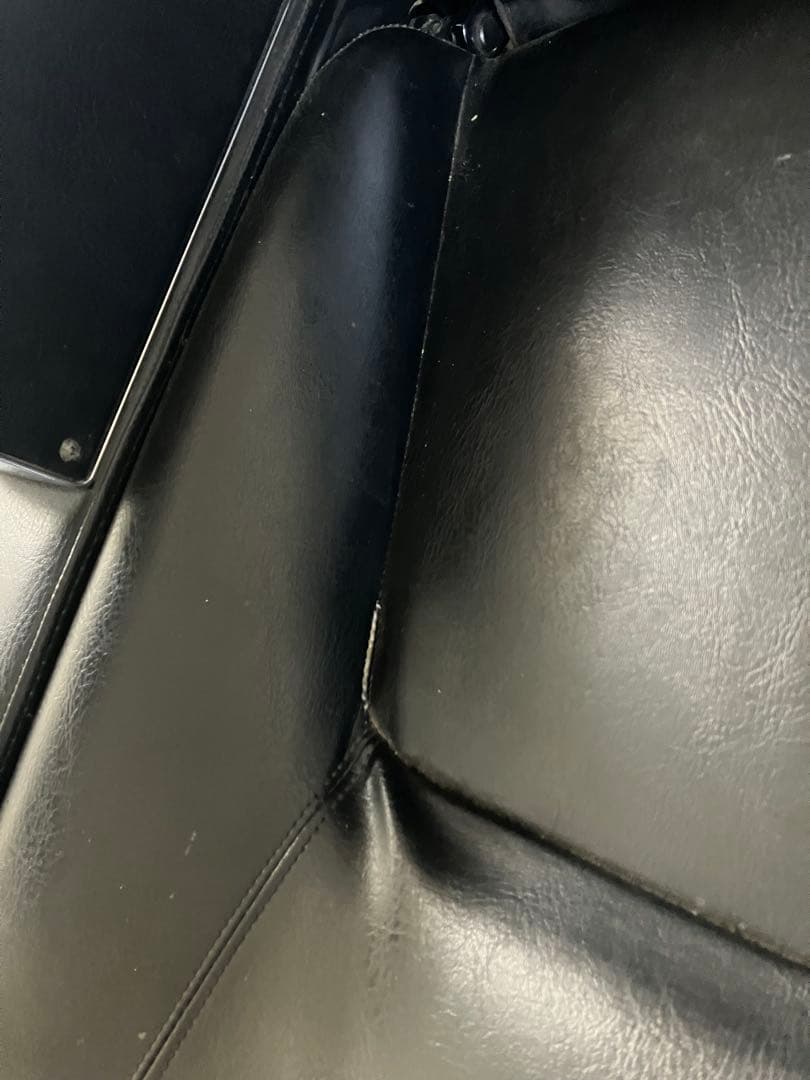 タカラベルモント理容椅子 プライムハイテクノ オートリターン中古①