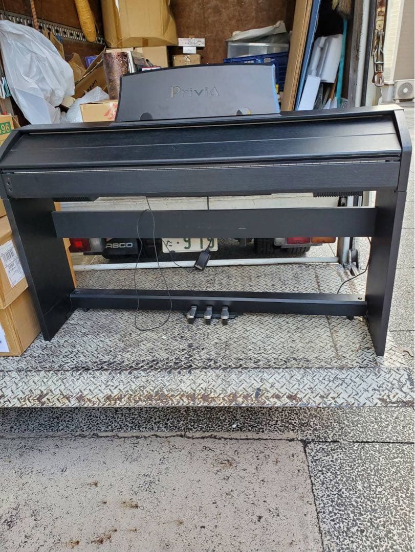 足立区手渡しCASIO Privia 電子ピアノ(PX-750)