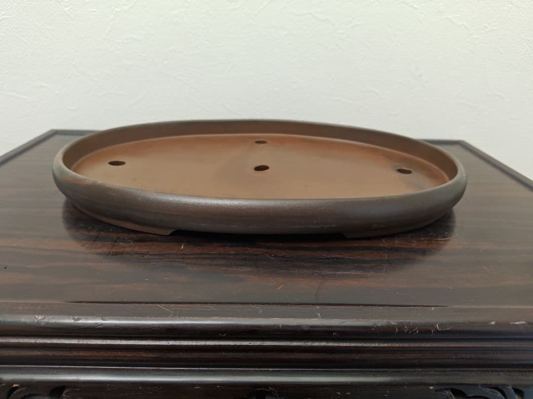 陶器製楕円形盆栽鉢 約40cm× 26cm×3.5cm　薄型・中型盆栽鉢　落款