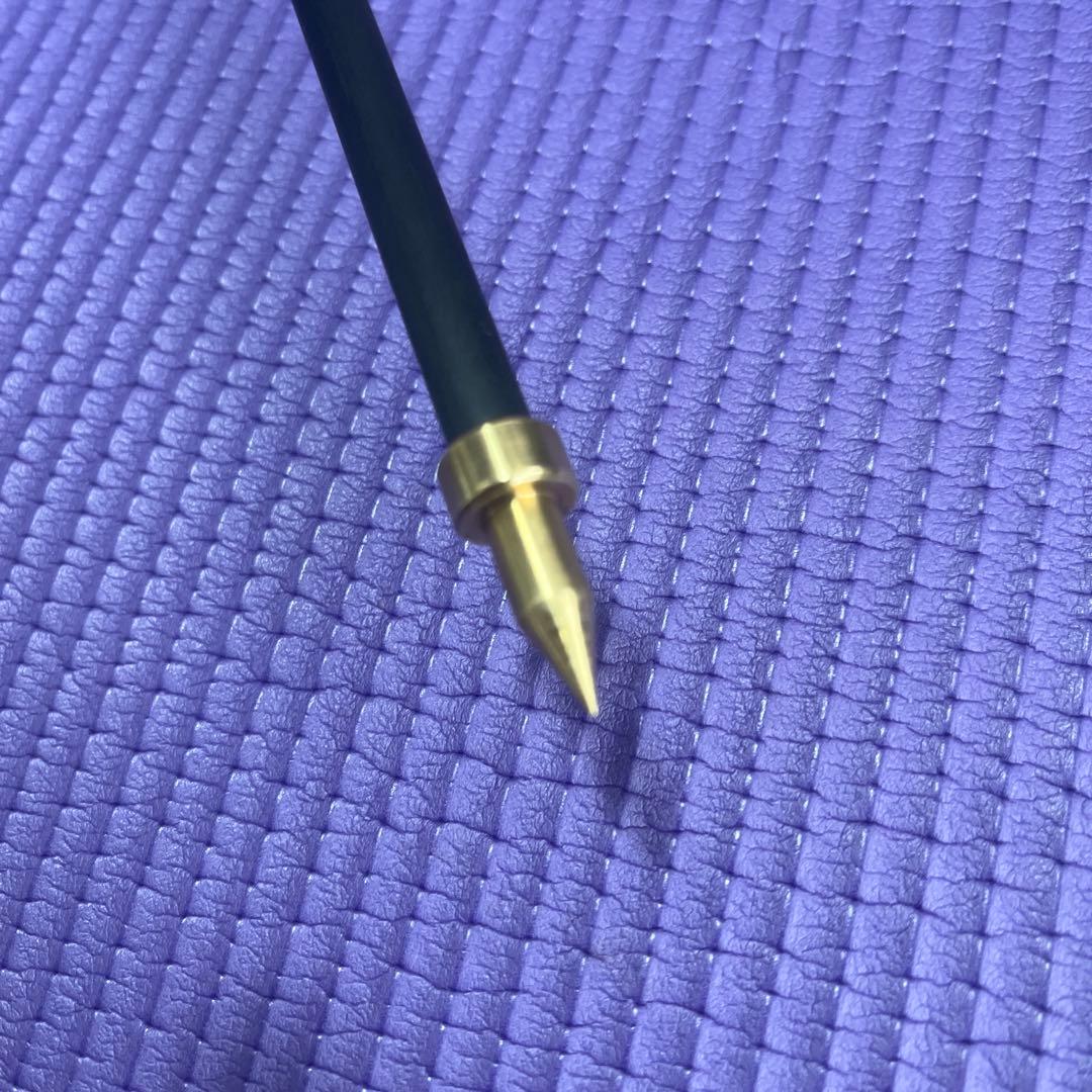 チェロ　エンドピン￼