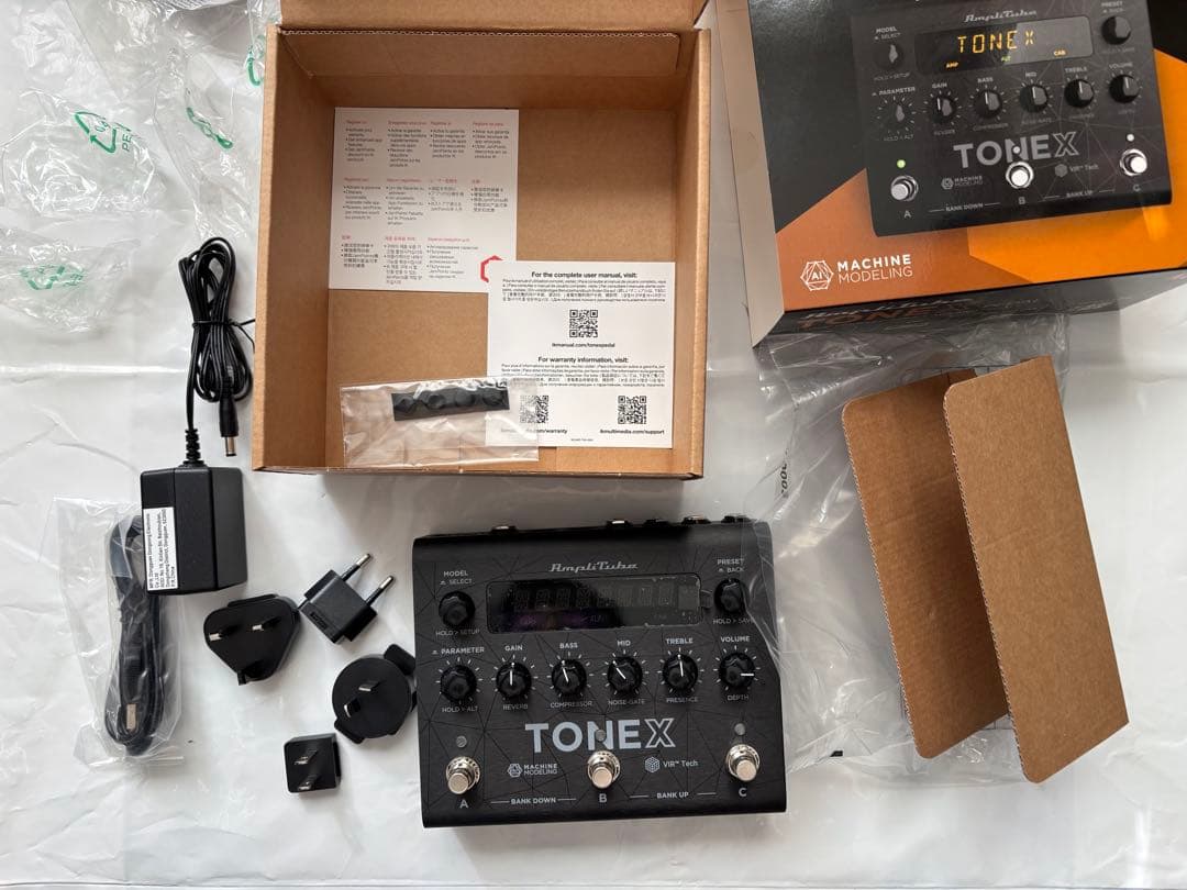 IK Multimedia TONEX ペダル