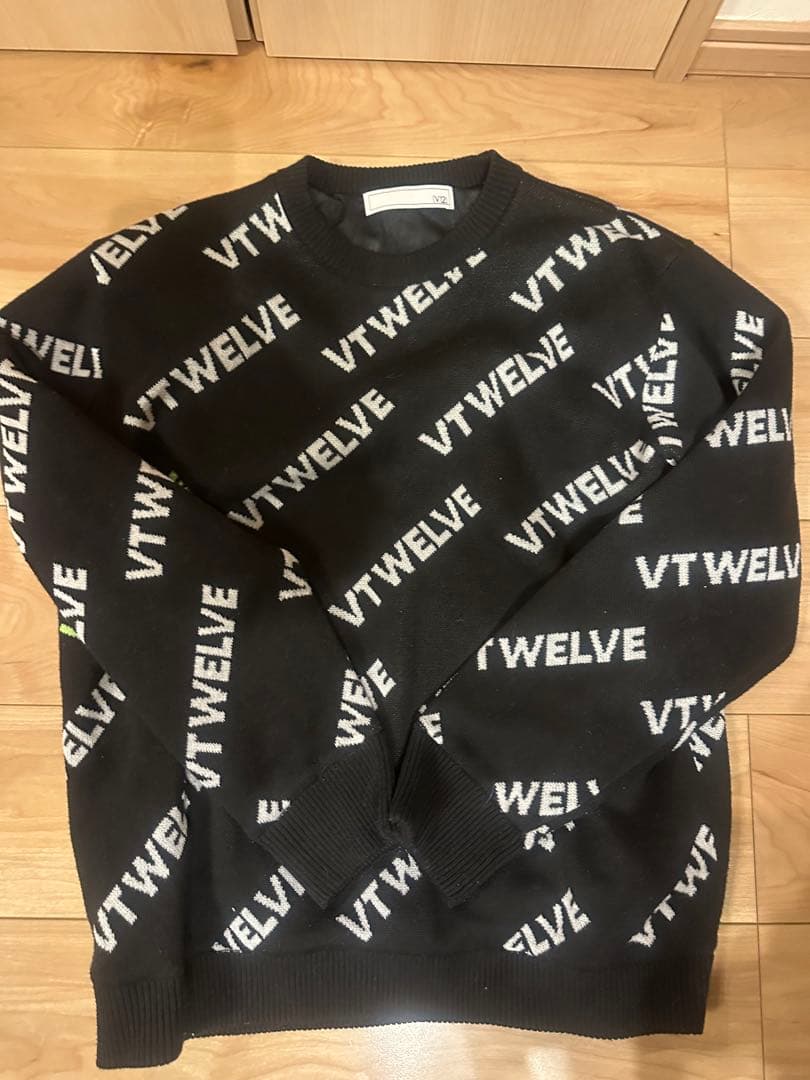 v12 裏地付きニット　メンズ　ゴルフ　中古