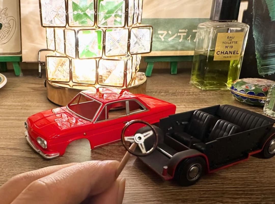 アリイ 日野コンテッサ プラモデル 完成品